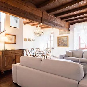 Palazzo Del Pero Luxury Attic - Bymyhomeincomo Côme